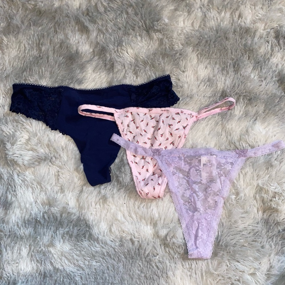 Set of Three Lace and Patterned Thongs